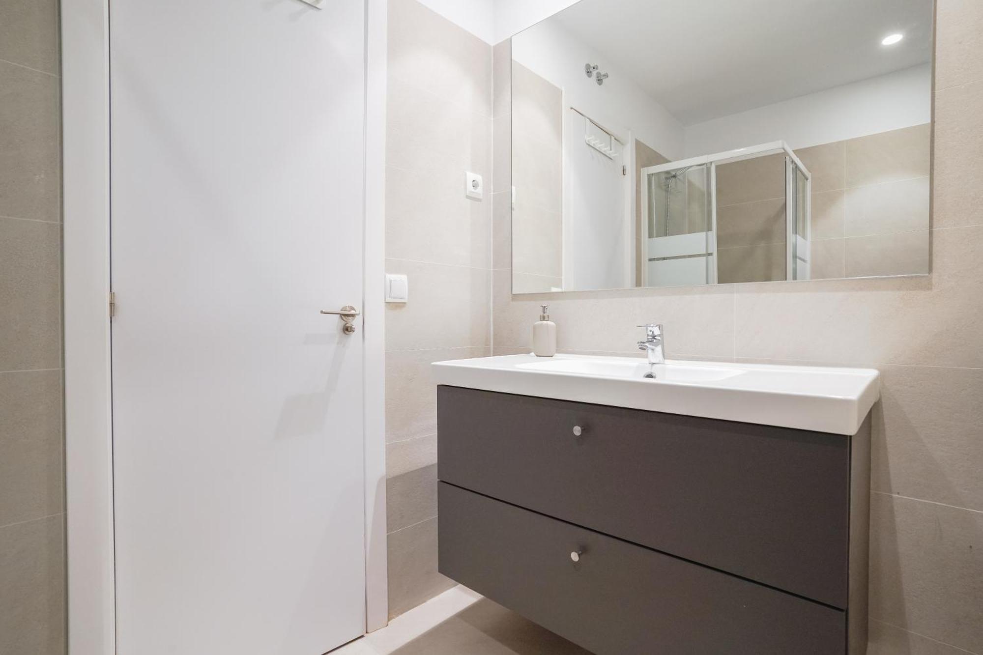 Bright Modern - 2Bedrooms 1Bath - Delicias Madrid Ngoại thất bức ảnh